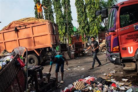 Volume Sampah Justru Naik Saat Ramadan