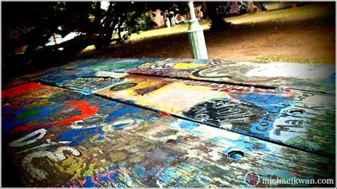 Graffiti Picnic Table At Byron Bay Nsw Flickr