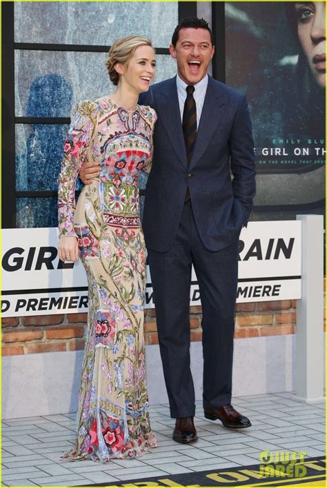 Emily blunt luke evans premiere girl on the train in london emily blunt ...