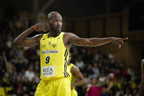 Le Stade Rochelais Basket En D Monstration Nantes Est Le