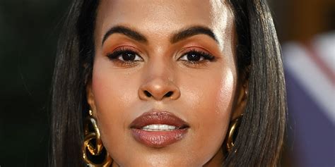 Naked Nude Is The Fall Approved Lip Color Hypebae