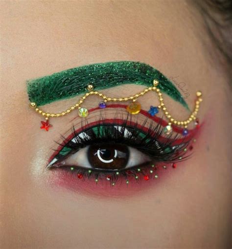 Santa Hat and Christmas Makeup Trends – Fontana Beauty Vibes