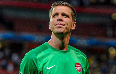 Arsenal Are Having Internal Talks To Bring Back Former Goalkeeper To