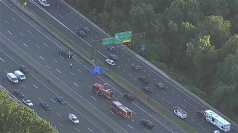 2 Dead Another Hurt In Fiery Crash Involving 3 Vehicles On I 270 In