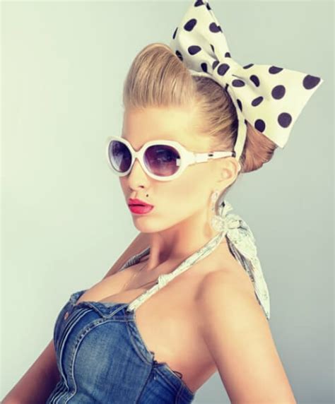 42 Pin Up Hairstyles That Scream Retro Chic Tutorials Included