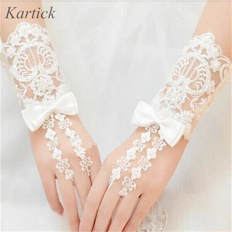 Hot Sale Wedding Gloves 2017 New Fingerless Short Bridal Glove With