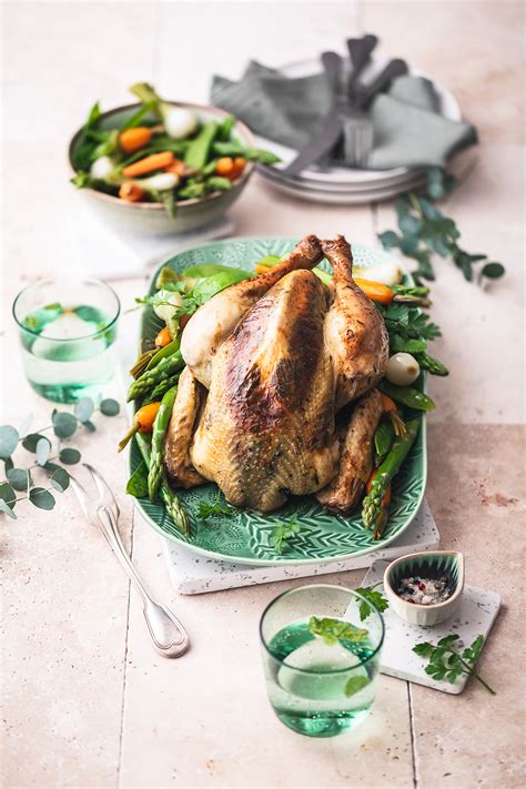 Poulet Du Bourbonnais Aop La Moutarde De Charroux Et Sauce Duchambay