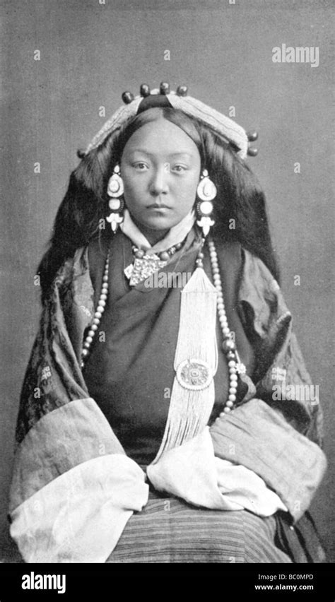 A Tibetan Woman C1910 Artist Unknown Stock Photo Alamy