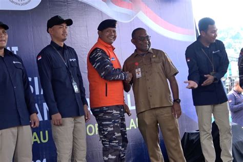 Bi Papua Lepas Tim Ekspedisi Rupiah Berdaulat Untuk Layani Daerah T