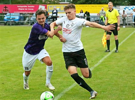 Fußball Oberligist FSV Jägersburg mit Remis in Emmelshausen