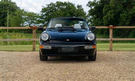 Porsche 911 (964) Carrera 4 Cabriolet | Bure Valley Classics