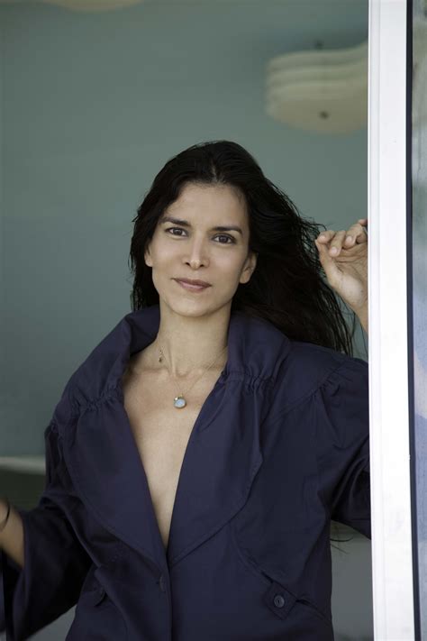 Walking Her Own Walk: Patricia Velasquez, The World’s First Latina