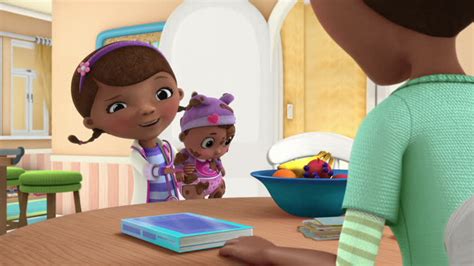 Ceces First Bath Gallery Doc Mcstuffins Wiki Fandom