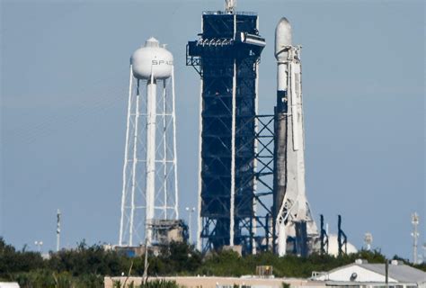 Guasto Al Motore Fallito Il Lancio Del Razzo Falcon Di Space X