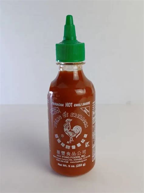 Huy Fong Sriracha Hot Spicy Chili Sauce 9 Ounce Bottle Kosher Gluten