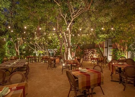 Outdoor Dining In Los Angeles Best Restaurants Purewow