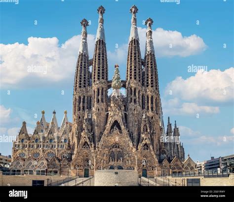 Sagrada Familia Basilica Banque De Photographies Et Dimages Haute