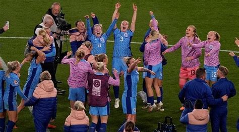 England reach first World Cup final despite Sam Kerr stunner | Football ...