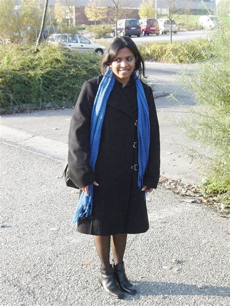 Desi Indian Milf Loves Exposing Herself Outdoors Porn Pictures XXX Photos Sex Images 1431904