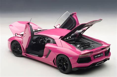 Pink Lamborghini Aventador Scale Model Autoevolution