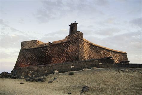 Castillo de San Gabriel, Arrecife, Lanzarote | LanzaroteGuide.com