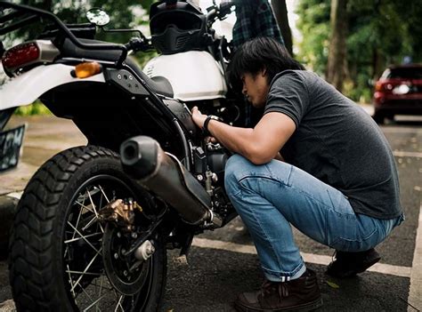 Cara Mengatasi Motor Ngebul Tanpa Bongkar Mesin Lebih Praktis