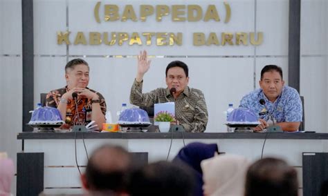 Bupati Barru Target Raih Adipura Wajib Dan Tidak Bisa Ditawar Ujung Jari