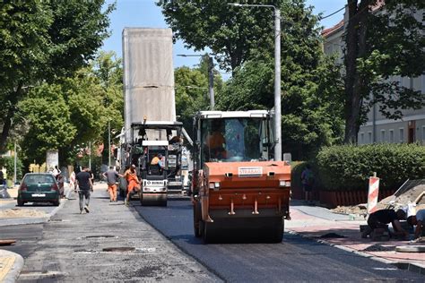 Przebudowa Ul Nowowiejskiego W Malborku Na Finiszu Trwa Wylewanie