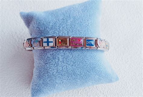 how to add charms to italian charm bracelet