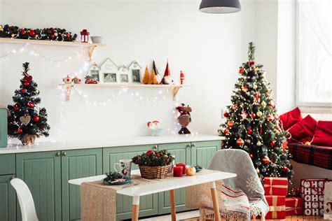 Christmas Room Decor: A Festive Guide with 50+ Inspiring Images Graphic ...