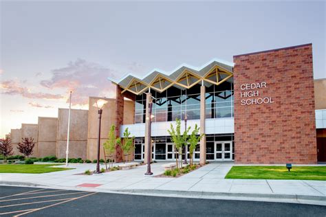 Cedar High School — Hughes General Contractors