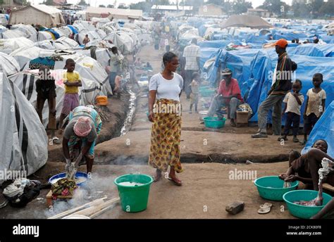 Internally Displaced Persons Congo Hi Res Stock Photography And Images