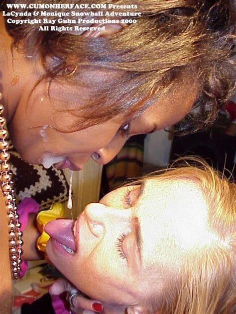 LaCynda Monique Snowball Porn Pic