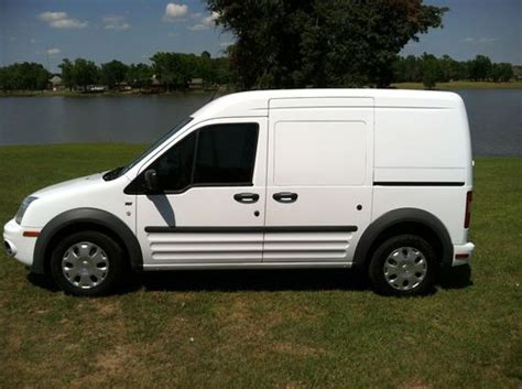 Purchase Used 2010 Ford Transit Connect Xlt Mini Cargo Van 4 Door 20l