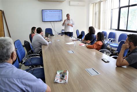 Prefeitura Municipal de São Francisco de Itabapoana Sala do