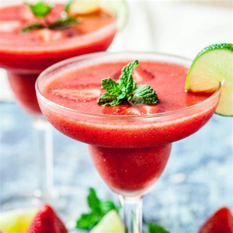 Classic Frozen Strawberry Daiquiri Recipe