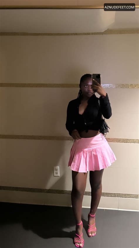 ZURI REED Feet - AZNudeFeet