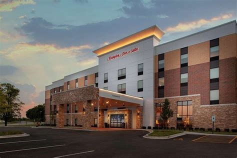 Hampton Inn Suites Chicago Burr Ridge IL Tarifs 2022