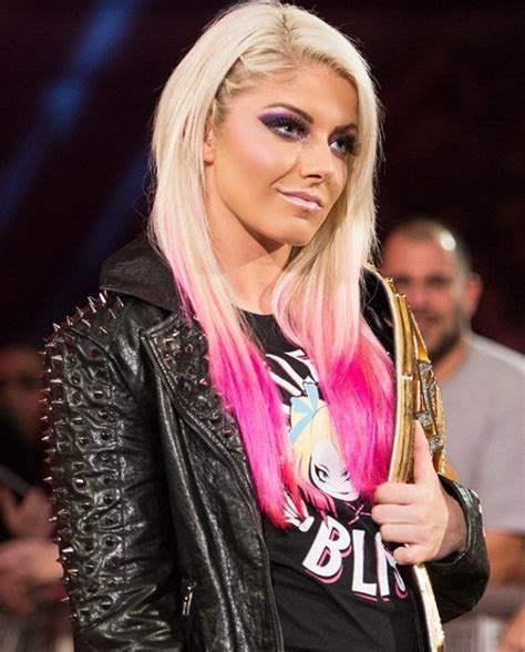 Pin De Jonathan Hampe Em Alexa Bliss Wwe Gordinhas