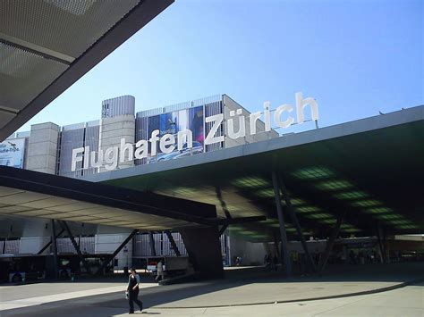 bubong: Flughafen Zürich