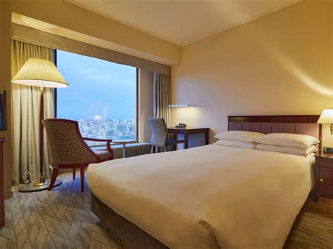 Luxury Hotel Rooms & Suites in Shinjuku | Hyatt Regency Tokyo