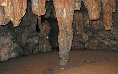 Kotumsar Cave Jagdalpur History Timing Entry Fee Photos