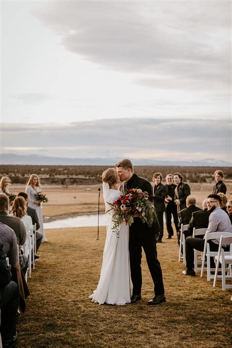 Brasada Ranch Elegant Wedding | Victoria Carlson Photography