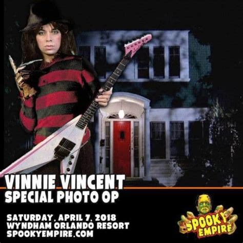 Spooky Empire Offers A Special Photo Op With Vinnie Vincent