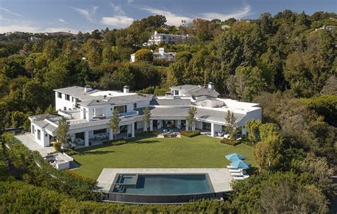 Tour Jennifer Lopez And Ben Afflecks New 50 Million Bel Air Mansion