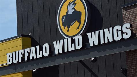 Buffalo Wild Wings confirms Middletown employee has hepatitis A