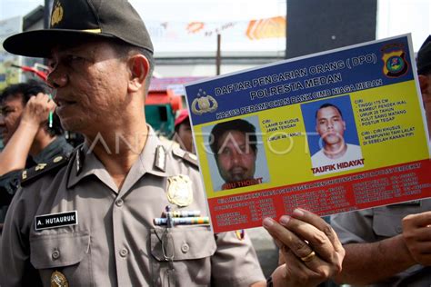 poster dpo antara foto