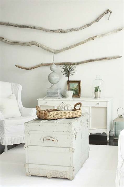 Nature Inspired Ideas For Infusing Driftwood Into Your Home