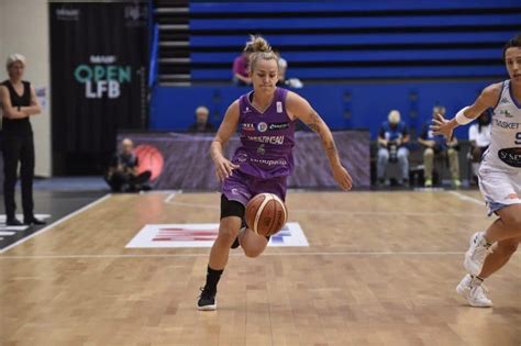 Open féminin Basket Landes prive Landerneau dune première victoire en