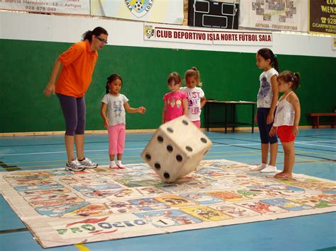 Juegos De Interior Para Campamentos Juegos En Casa Para Ninos Ideas